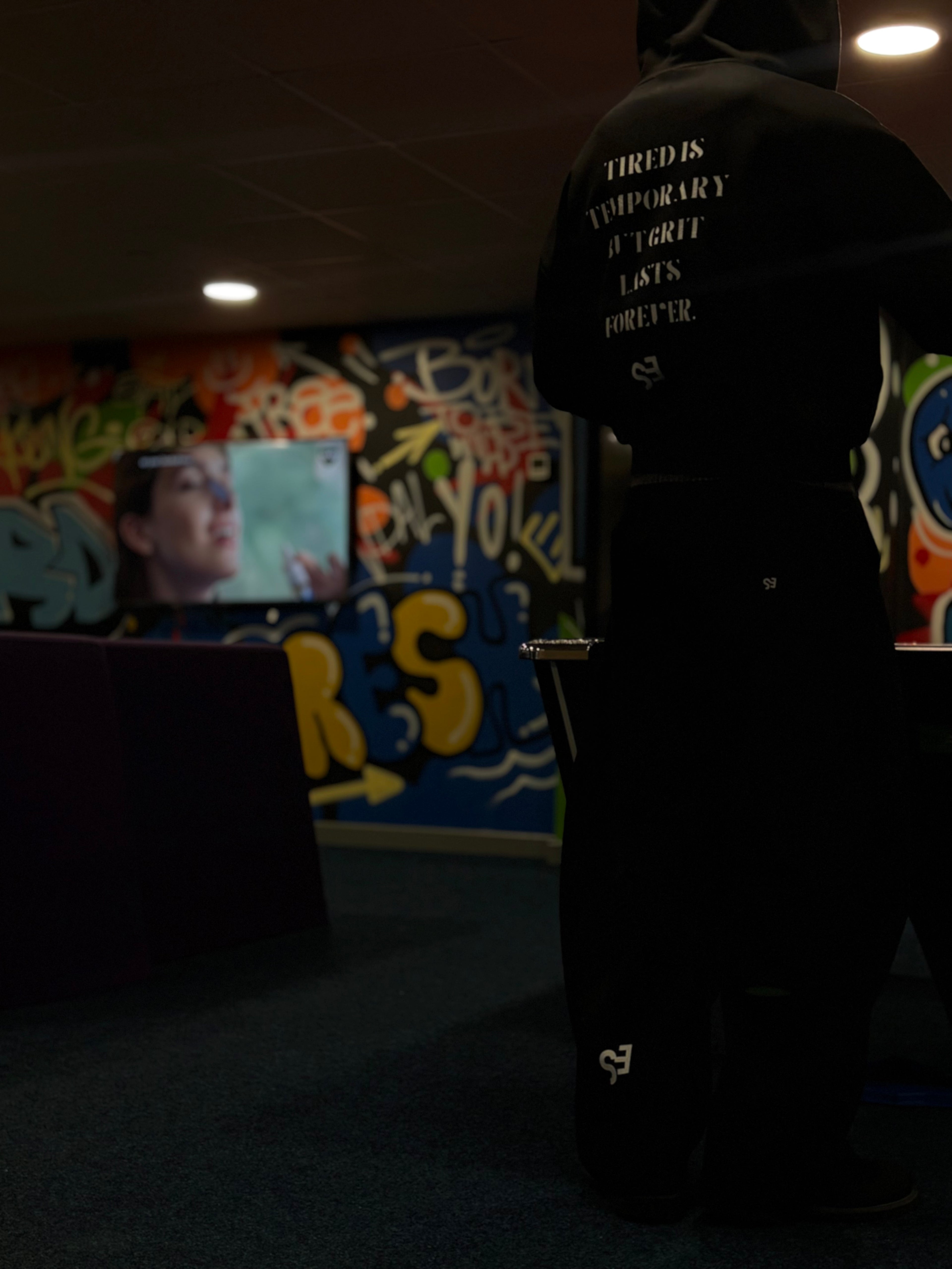 Unisex Contrast Plaid Boxy Zip Hoodie